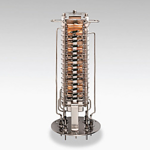 HAMAMATSU 滨松  R596  电子倍增器